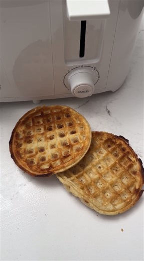 Kitchen hack using a toaster in an unexpected way
