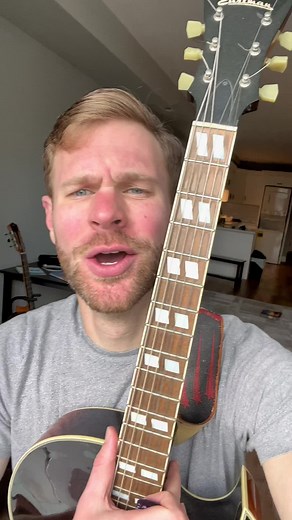 The HENDRIX chord 🎸🤔 #guitarlesson #guitarchords #learnguitar #jimihendrix #guitartutorial #guitarlessons #