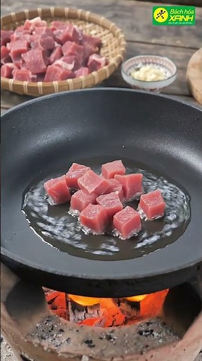 How to make Shaking Beef (Bo Luc Lac) with tender, savory, restaurant-quality meat