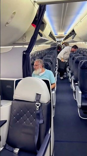 First time flying business class with Copa Airlines and wow—what a journey✈️✨