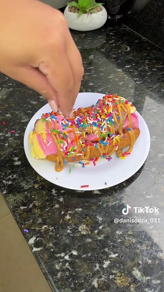 Como fazer banana split em casa: Receita deliciosa para todos os gostos!