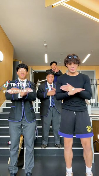 we’re back!🔥 #juicyjamz | Juicing With Blender