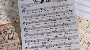 We are deeply saddened to hear of the passing of Disney Legend Richard Sherman, whose songs (including the soundtrack to Mary Poppins and The Jungle Book) were the soundtrack to so many of our memories. Thank you for filling the world with your joy and for the incredible legacy of music that you created ❤️ | Disney