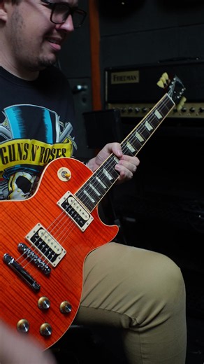 Slash aggressive guitar solo Velvet Revolver