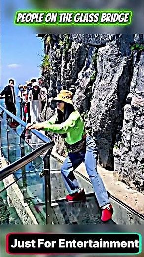 People on the Glass Bridge #edit #troll #trollface #viral
