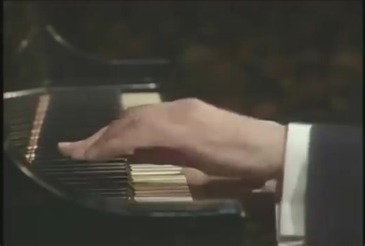 Schubert - Impromptu n°3 - Horowitz | History of Music