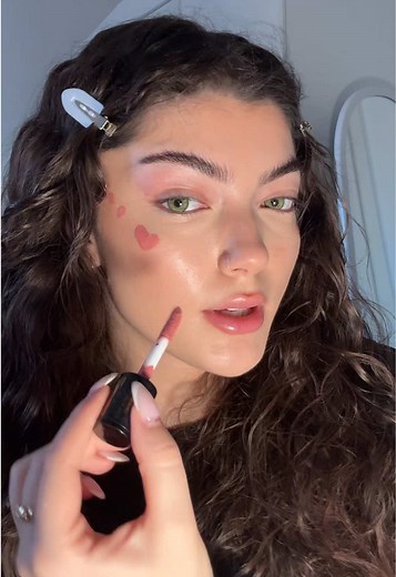 Cemre Baysel Inspired Makeup Tutorial