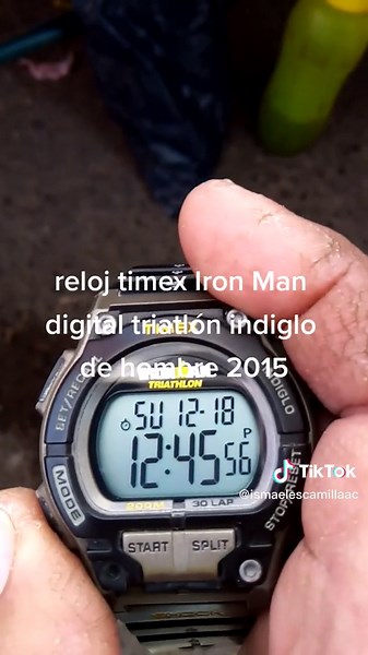 Cómo Cambiar la Hora en un Reloj Timex