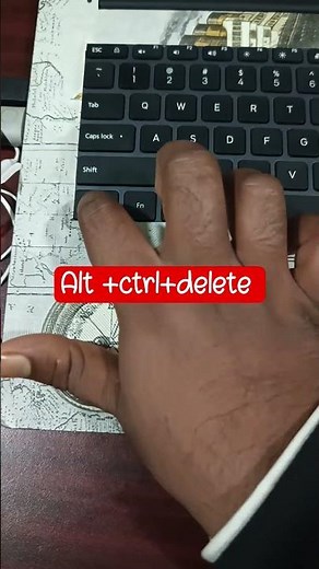 how to sign out pc and laptop 💻 easy short cut trick #shorts #computereducation #cleansetup