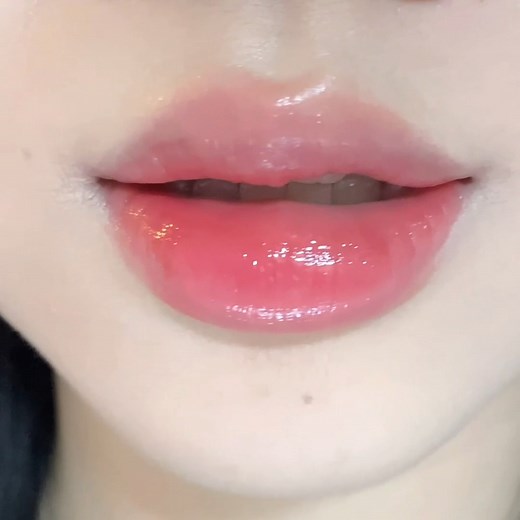 Say hello to soft, hydrated lips with the 3D Kiss Lip Balm! 🎀 Transparent and kawaii, it’s perfect for Valentine’s kisses 💘 Shop today and wear your heart on your lips! 👄💕 Featuring: Hello Kitty | SHEGLAM 3D Kiss Lip Balm(ID:54292236) #lipbalm#lip#lipcare#fyp#hellokitty#hellokittylover#hellokittyfan#hellokittyobsessed#hellokittyforever#hellokittyaddict#hellokittycollection#sheglam#sheglamhellokitty#sheglamlipbalm | SHEGLAM