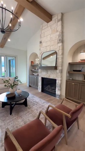 MARIAH KOEHLE | CA/UT REALTOR on Instagram: "I love touring this house in the Northern Wasatch Parade of Homes last summer. So many gorgeous details! What do you like best? Comment LINKS to shop a similar style! Build: @piercedesignbuild Design: @chelseahausinteriordesign Featured in: @northernwasatchparade Video: @mariahkhomes + @socialagentcircle . . . #mariahkhomes #mariahkoehle #saltlakecityrealtor #saltlakeagent #saltlakecityuthomes #movingtosaltlakecity #movingtosaltlake #saltlakeut #saltl