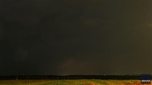 Timelapse shows 'monster' supercell near Fort Worth as deadly storms hit North Texas