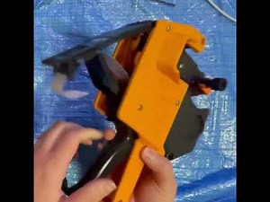 ラベラーのラベル交換方法と使い方
