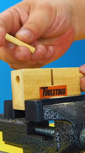 54K views · 269 reactions | DIY Dowel Pin Jig #dowel #dowelpins #makeyourown #diycrafts | Tools Tour | Facebook