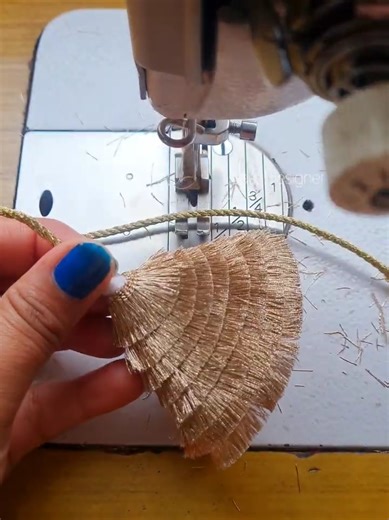 Incredible Sewing Tips for Beginners: Neck Design Techniques