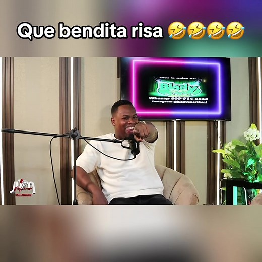 Spanish Comedian Juan Muñoz Brings Extreme Laughter!