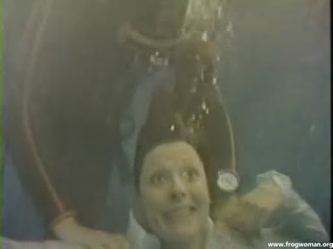 1 woman in 5(!) underwater/scuba scenes in a rare movie