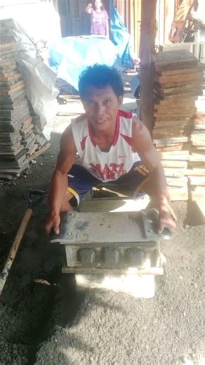 how to make hollow blocks manual type molder #amazing #foryou #foryouviral #shortvideo#hollowblocks