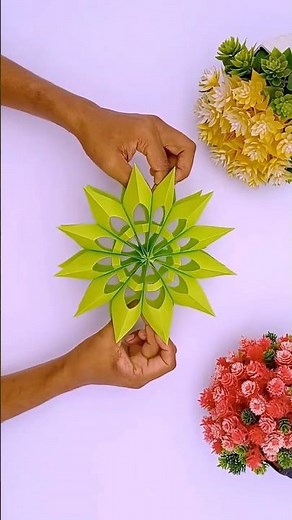 Paper Snowflake Magic ❄️🌟Simple DIY for the Holidays