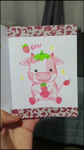 Vacafresa Aesthetic: Strawberry Cow Drawing