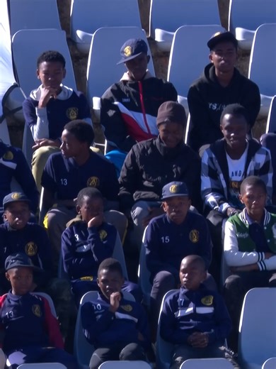 Final weekend of the 2025/26 DDC weekend was lit ngempela… records were broken, tears of joy and sorrow khona khona lapho as Pirates we crowned champions, but before that, Chippa United suffered a heavy defeat against Chiefs, setting an unwanted DDC record. Amagoals bedlala abantwana, take a look #Asidlali #SivuthaManje