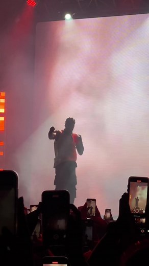 Daniel Caesar Get You Concert Experience in Manila