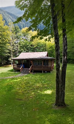 7.76 Acres of Land and a Secluded Cabin You’ll Love — $134,900! | Cozy Cabin Designs