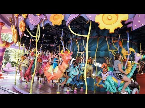 Caro-Seuss-el ride Dr Seuss Landing Universal Studios Orlando Florida
