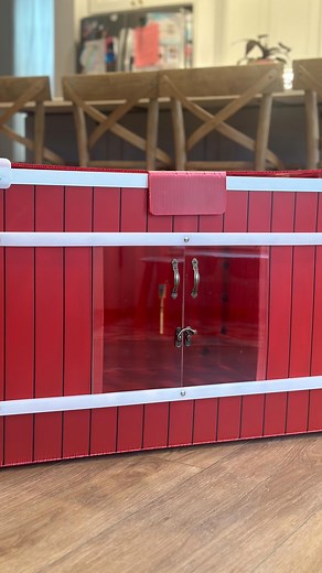 It’s not out yet but soon!!! You’ll hear it here first! Stay tuned because @rentacoop and I are giving one away before you can even get them! Make sure to follow us both! I added my newly hatched 11 chicks and they are loving all the space! #rentacoop #purelychickens #chicks #brooderbox #brooder #chickens #babychickens #newandimproved #bigredbarn | Purely Chickens