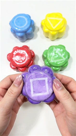 ASMR Cracking Wax Coated Clay 🌈 Oddly Satisfying Flaky Sounds & Soft Stretching