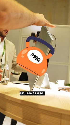 襁 Love is in the Air. Wir gefällt dir das vermutlich leichteste 16"-Notebook der Welt?  *kleine Korrektur: Die OLED-Variante wiegt 110g mehr als die IPS-Variante (990g vs. 1100g) | notebooksbilliger.de | Facebook