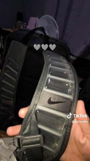 Nike Varsity Elite Backpack in Grey Review