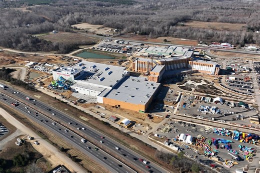 Largest indoor waterpark in Virginia to open this year - WTOP News