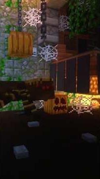 I found the royal spider and helped it! #minecraft #shorts