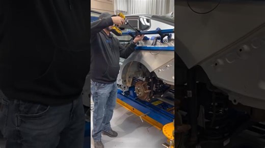KECO Glue Pulling Training with Danny! #autobody #auto #automobile #collisionrepair #glue #shorts | AMIT ASIJA