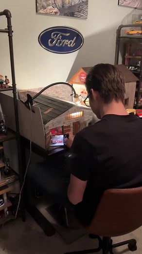 Exploring the Iconic 2002 Ford Escape | Car Photos