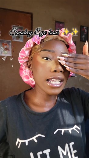 Stunning Smokey Eye Makeup Tutorial