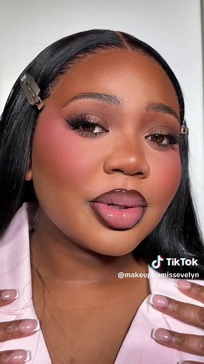 New Year’s Eve Makeup Glam