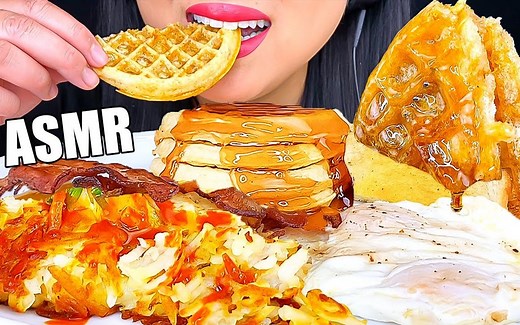 【Phan】美式早餐 • 华夫饼&芝士薯饼&烤吐司&煎溏心蛋&培根