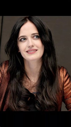 125 reactions · 4 comments | French actress Eva Green began her career in theater before debuting in the film The Dreamers (2003). She achieved global stardom as Sibylla in Kingdom of Heaven and the iconic Vesper Lynd in the James Bond film Casino Royale, winning a BAFTA. Known for her gothic style, she starred in Penny Dreadful and collaborated frequently with director Tim Burton. #EvaGreen #FilmCareer #Cinema | StarLife Recorded | Facebook