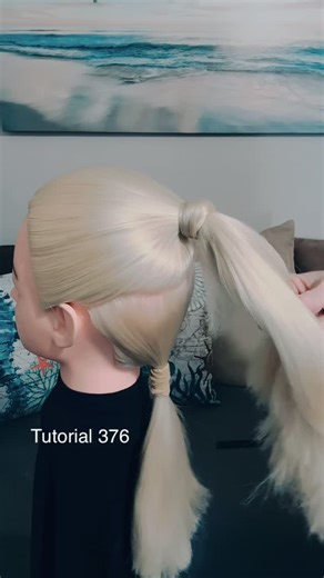 Designing Hair on Instagram: "Lovely Christmas Tree - Perfect for your Christmas Gathering! #hairartist #hair #hairtutorial #hairart"