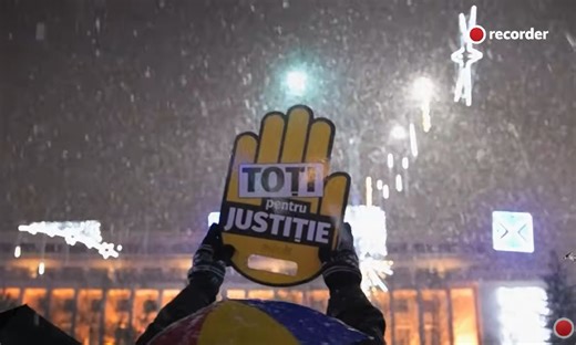 Protest la București pentru o justiție independentă: „Scoateți corupția din justiție”
