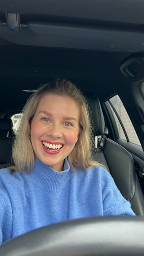 Small talk isn’t really a thing in Finland 🤭🇫🇮 Would this be the perfect office day for you? Let me know 👍🏼 or 👎🏼in the comments!⬇️ 🧡Share this video with a friend who can relate ✨Follow me for more Finland fun 🕵️‍♀️Psst.. Want to feel confident in social situations in Finland? Grab my Finnish Whisperer E-book!🔥 Here’s the link for you: https://herfinland.teachable.com/p/finnish-whisperer #workday #officeday #goingtowork #worklife #workplace #smalltalk #finnishmoments #finnish #finnish