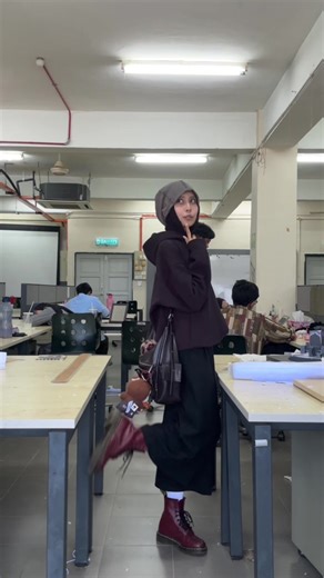 Understanding Two Different Shades of Black