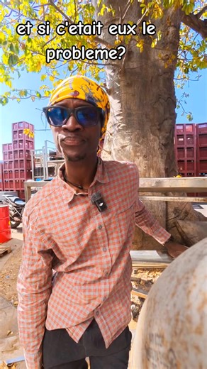 ET SI C'ETAIT EUX LES FAUTIFS ?SOYEZ PRUDENT LES #thiakthiak VOUS N'AVEZ Q'UNE SEUL VIE#jakarta #motorcycle