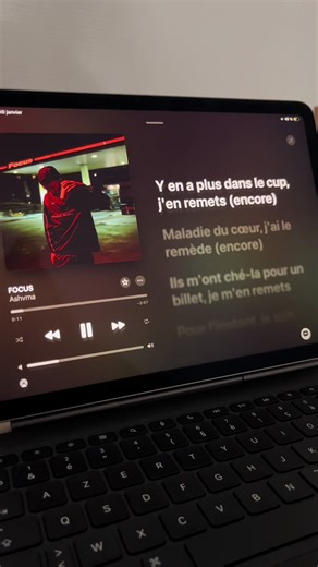 Stay Focused: Inspiring French Song
