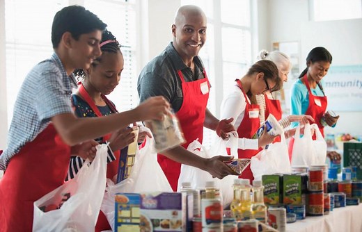 Organize a Successful Food Drive in Your Community: Our Real-World Guide | LoveToKnow
