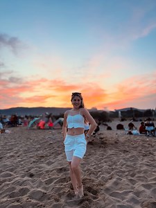 Heidy Pino | Modelo | Comunicadora Social | Inolvidable, imborrable, insuperable momento familiar✨❤️ PD: si tus primos no te tratan así, cambia de familia 來 | Instagram