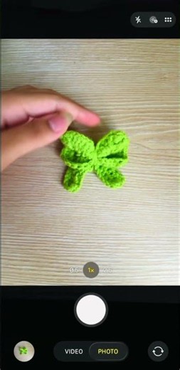 GREEN bow clip!! #crochet #mini #bow #clip #green #fypppp