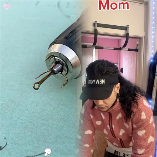 Youngest child is a problem child🤣#funnyvideo #comedy
